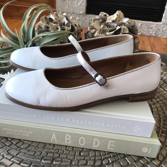 Julia Bo Shoes - JULIA BO HANDCRAFTED WHITE MARY JANE